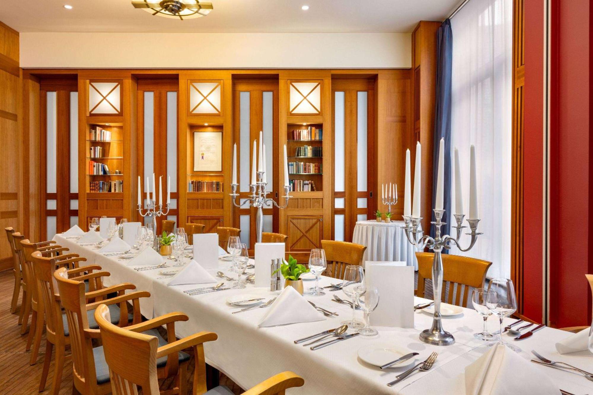 Hotel Vienna House By Wyndham Sonne 4*
