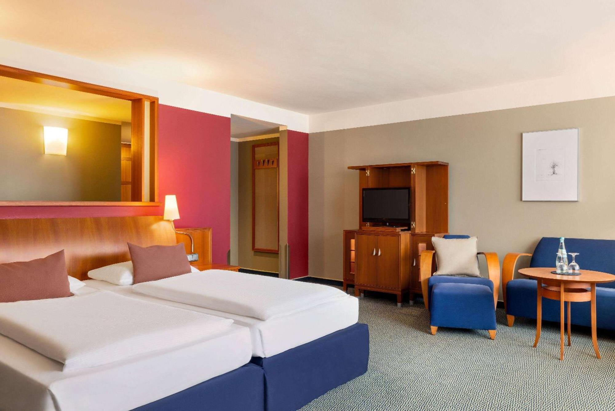 Vienna House By Wyndham Sonne 4* Rostock
